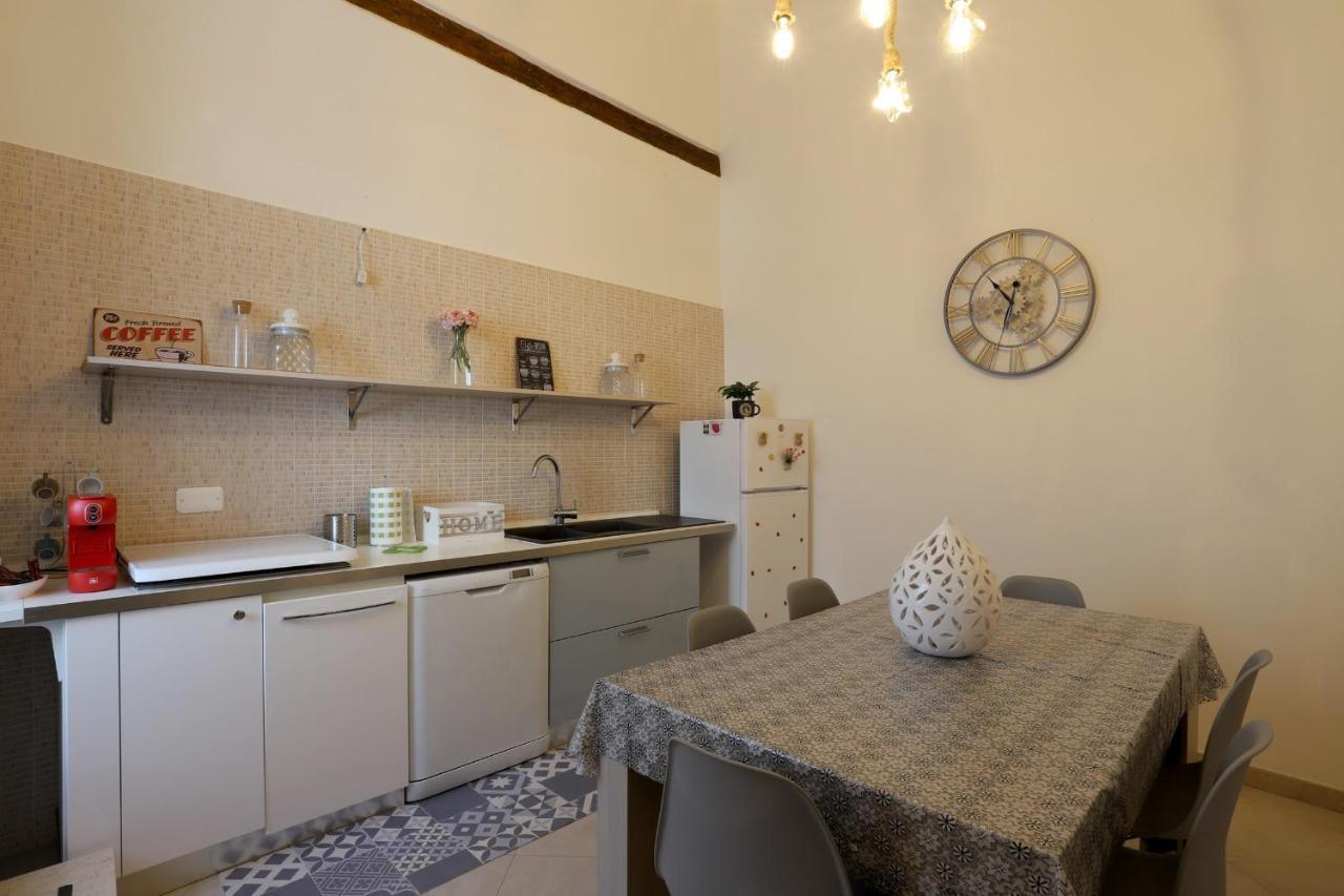 Pietraviva House Hotel Santeramo in Colle Bagian luar foto