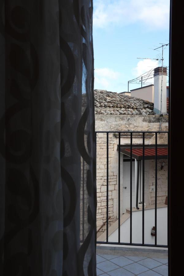 Pietraviva House Hotel Santeramo in Colle Bagian luar foto